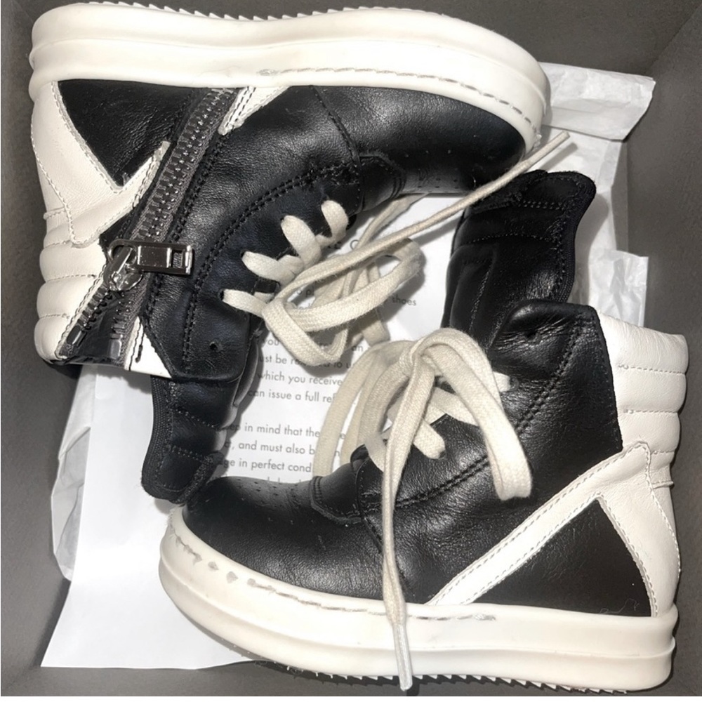 Like new toddler geo basket Rick Owens
